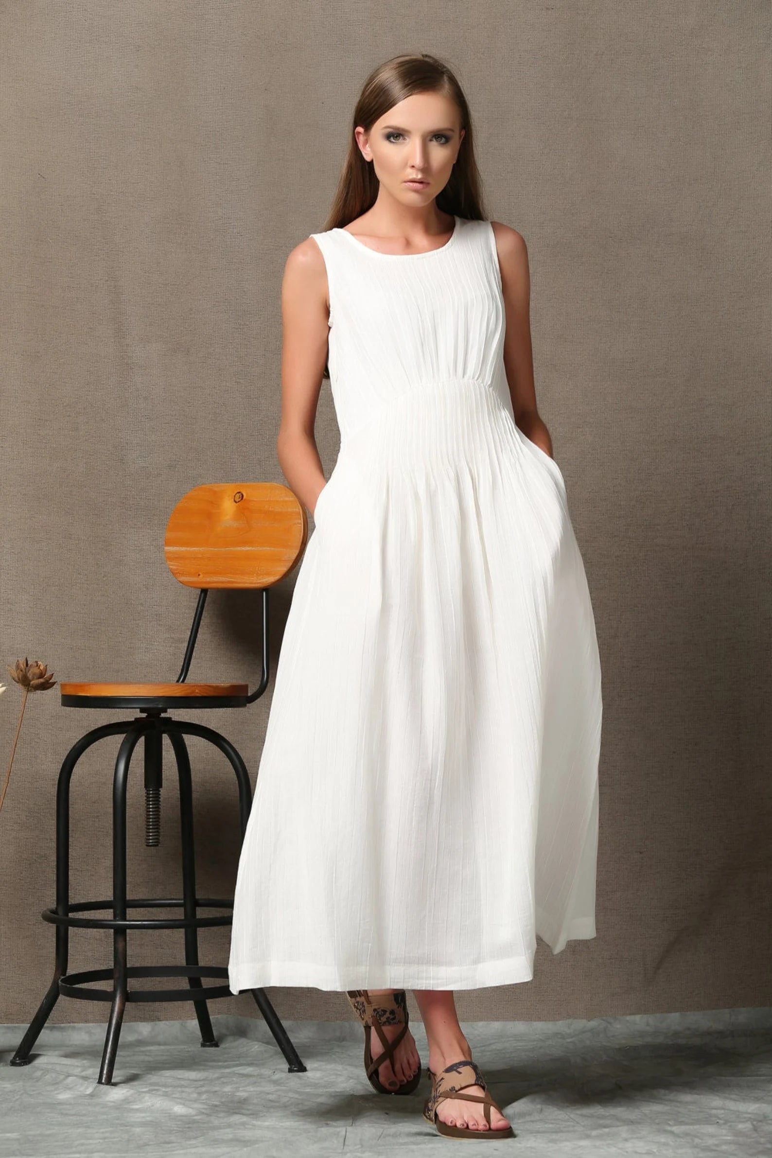 Bridget - Sleeveless Linen Maxi Dress